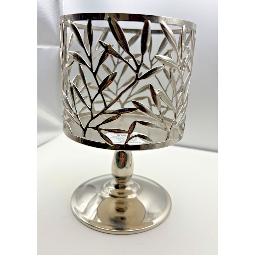 Bath & Body Works VINE LEAF Pedestal 14.5 oz Candle Sleeve Holder Large Silver